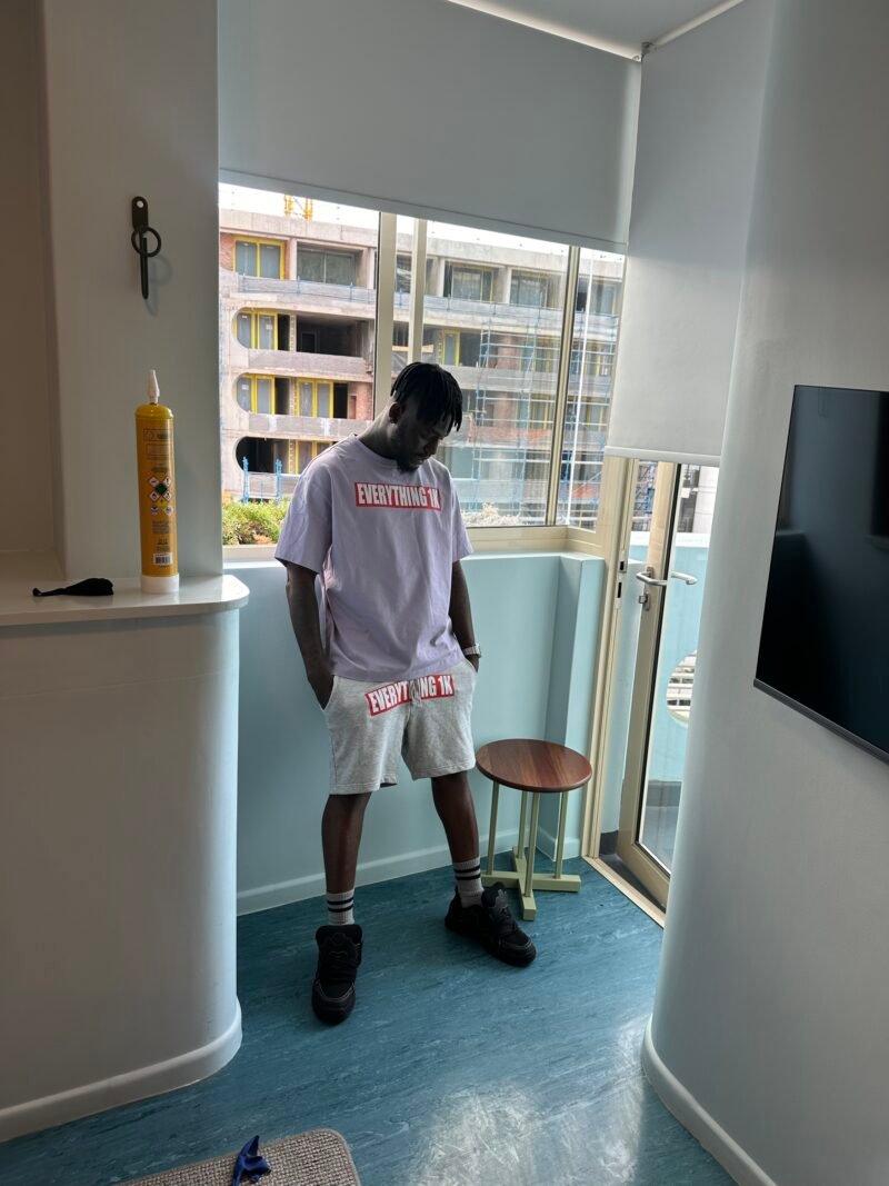 1KTshirt & 1KShort - Image 2